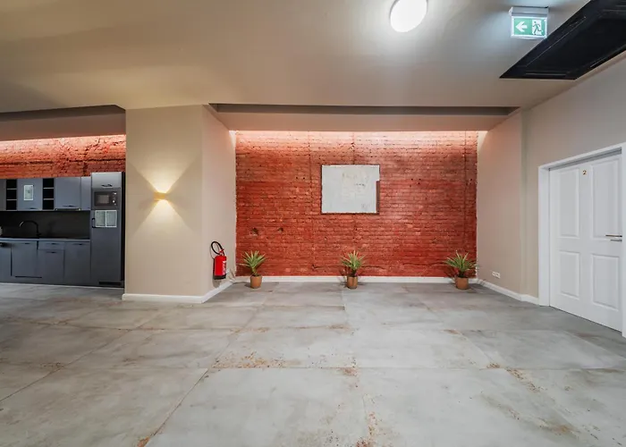 Hive 5 By Home1 - District 1 Boutique Hostel