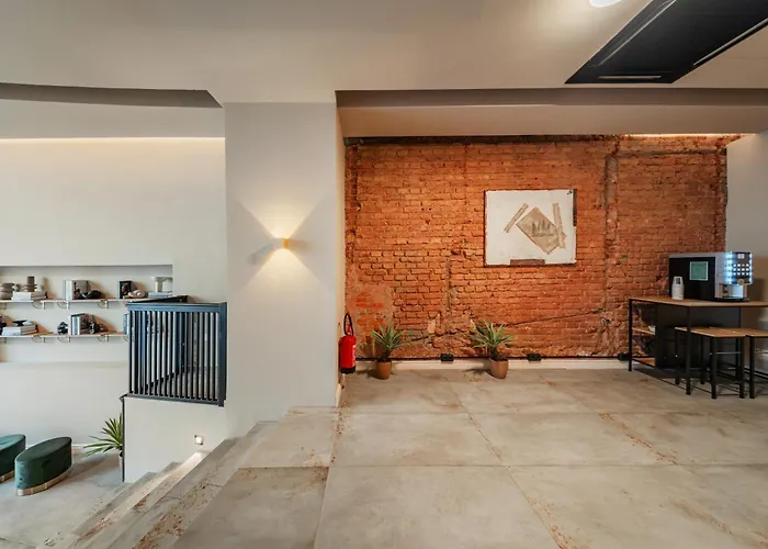 Hive 5 By Home1 - District 1 Boutique Hostel